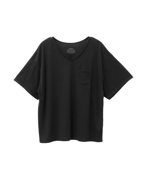 Newlyme（ニューリーミー）の「胸ポケット付きクルーネックorVネックTシャツ（Tシャツ/カットソー・レディース・アイボリー/ホワイト系その他/キャメル/マスタード/霜降りグレー/杢グレー/カーキ/ライトブラック/ボルドー/チャコールグレー/ベージュ系その他3/ブラック系その他3/ホワイト系その他4/その他4/ベージュ系その他4/ブラック系その他4/ブルー系その他4/グリーン系その他3/グレー系その他3/その他3/ピンク系その他4/グレー系その他4/グリーン系その他4/ホワイト系その他3/レッド系その他3/ピンク系その他3/ブルー系その他3/レッド系その他4/ブラック系その他6/レッド系その他6/ブルー系その他5/ブルー系その他6/ブラック系その他5/レッド系その他5/パープル系その他/パープル系その他2・FREE）」の6枚目の写真