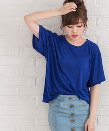 胸ポケット付きクルーネックorVネックTシャツ