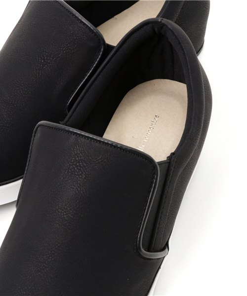 LBC（エルビーシー）の「インヒールトンガリスリッポン（スリッポン・レディース・ベージュ/ブラック/オリーブ/ネイビー・MEDIUM/LARGE）」の10枚目の写真