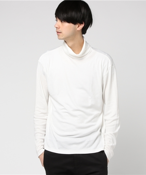 AMERICAN RAG CIE（アメリカンラグシー）の「スムース タートルネック カットソー（Tシャツ/カットソー・メンズ・オフホワイト/ベージュ/バーガンディー/ネイビー・1/2）」の21枚目の写真