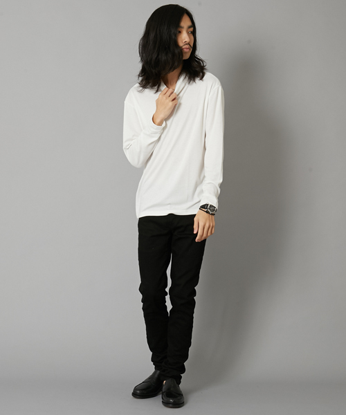 AMERICAN RAG CIE（アメリカンラグシー）の「スムース タートルネック カットソー（Tシャツ/カットソー・メンズ・オフホワイト/ベージュ/バーガンディー/ネイビー・1/2）」の17枚目の写真