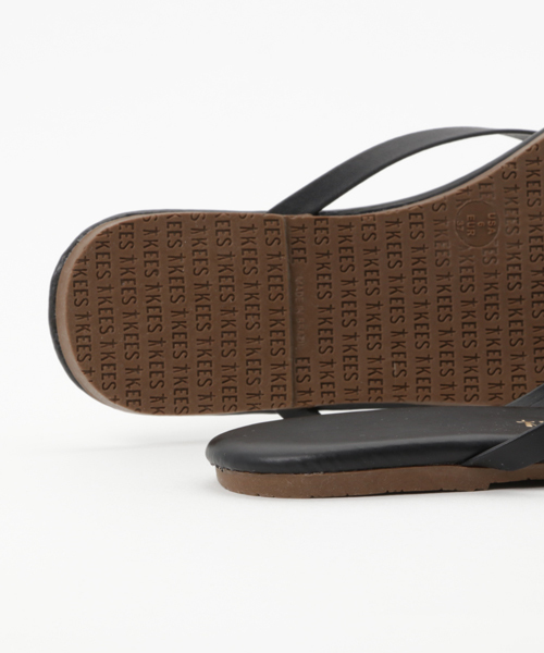 NOLLEY’S（ノーリーズ）の「【TKEES/ティーキーズ】 パイソンサンダル（サンダル・レディース・ベージュ系その他/ブラック系その他・S/M）」の9枚目の写真