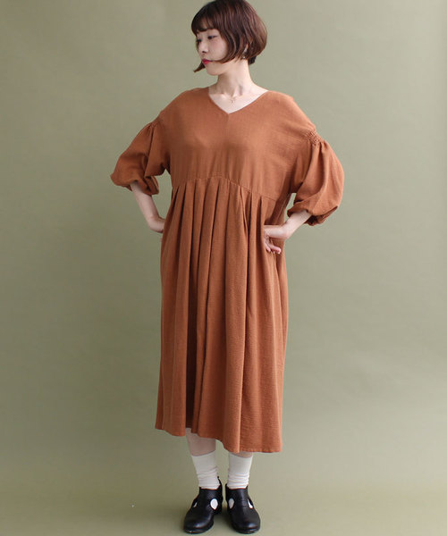 L Atelier Du Savon アトリエドサボン の Ly Cシワシワガーゼvネックop ワンピース Wear