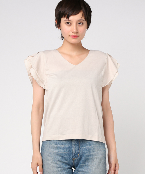 natural couture(ナチュラルクチュール)の「チューリップラッフル袖Tシャツ(Tシャツ/カットソー・レディース・ベージュ/カーキ/ブラック/レッド・FREE)」の5枚目の写真