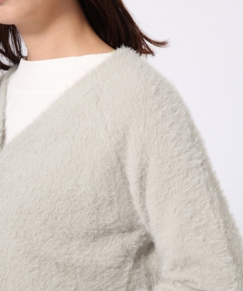 GLOBAL WORK（グローバルワーク）の「フェザーVネックカーディガン長袖/767728（カーディガン/ボレロ・レディース・ライトブルー/ベージュ/ネイビー/グレー・MEDIUM/LARGE）」の17枚目の写真