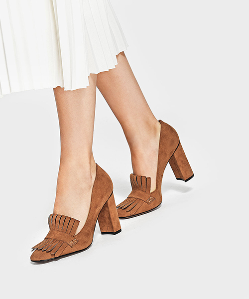 テクスチャードフリンジパンプス / TEXTURED FRINGE PUMPS