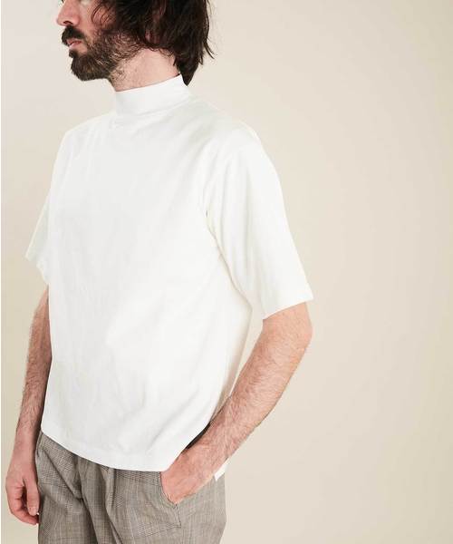 UNITED TOKYO（ユナイテッドトウキョウ）の「ギザコットンモックネックTee（Tシャツ/カットソー・メンズ・ホワイト/ベージュ/ブラック・1/2/3）」の7枚目の写真
