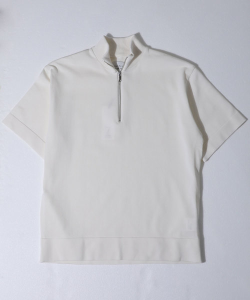 UNITED TOKYO（ユナイテッドトウキョウ）の「ハーフジッププルオーバーニット（ニット/セーター・メンズ・ブラック/ベージュ/オフホワイト/オレンジ・1/2/3）」の2枚目の写真