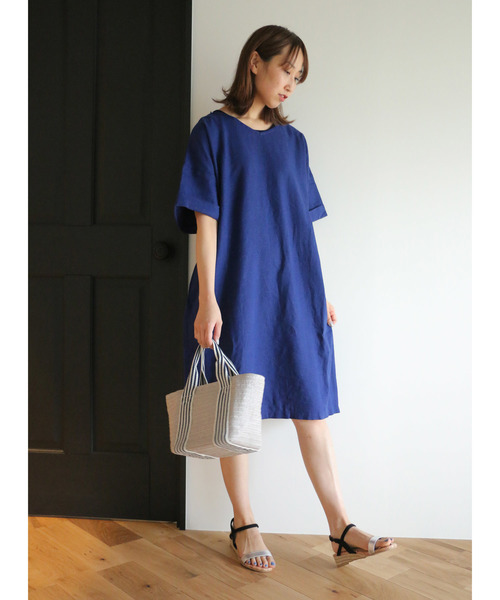 LBC（エルビーシー）の「【WEB限定LLサイズ有り】サックワンピース（ワンピース・レディース・イエロー/ブルー/グリーン・LL/M/L）」の2枚目の写真