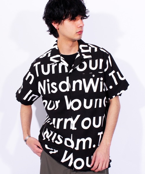 8(eight)(エイト)の「ロゴ 半袖シャツ ビッグシルエット(シャツ/ブラウス・メンズ・ホワイト/ブラック/レッド/ブルー・MEDIUM/LARGE)」の2枚目の写真