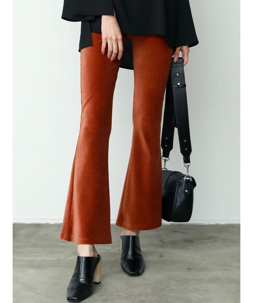 EMODA（エモダ）の「コーデュロイフィットパンツ（その他パンツ・レディース・ブラック/カーキ/キャメル・FREE）」の3枚目の写真