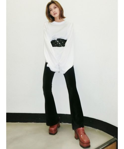 EMODA（エモダ）の「コーデュロイフィットパンツ（その他パンツ・レディース・ブラック/カーキ/キャメル・FREE）」の12枚目の写真