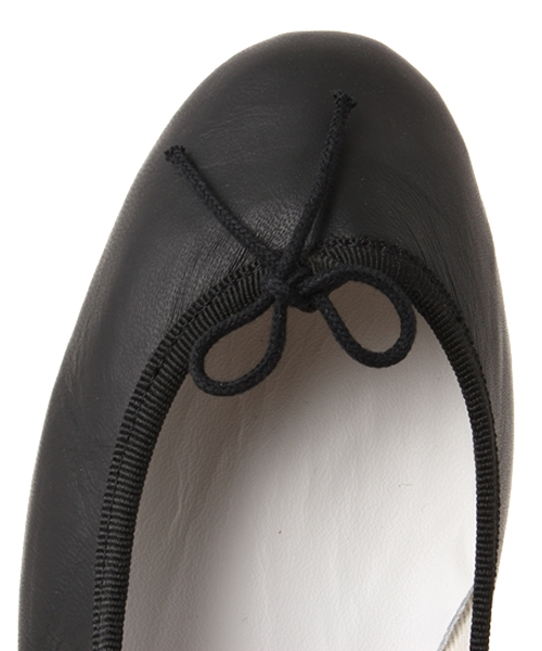 Demi-Luxe BEAMS(デミルクス ビームス)の「repetto / "Cendrillon" バレエシューズ(バレエシューズ・レディース・ブラック/ホワイト・40/36/37/38/39/41)」の6枚目の写真