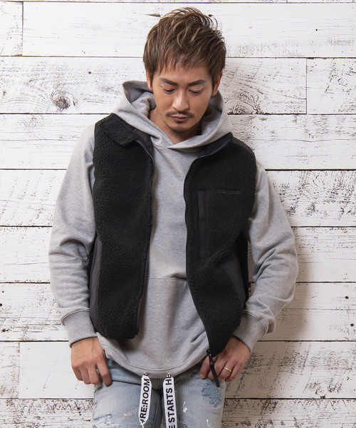 Re:room（リルーム）の「アウトドア ボアベスト（ダウンベスト）」 - WEAR