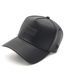 NEW ERA（ニューエラ）の「オンスポッツ別注 ニューエラ キャップ レザーパッチ ストラップバック 9FORTY LEATHER PATCH NEW ERA（キャップ・レディース）」