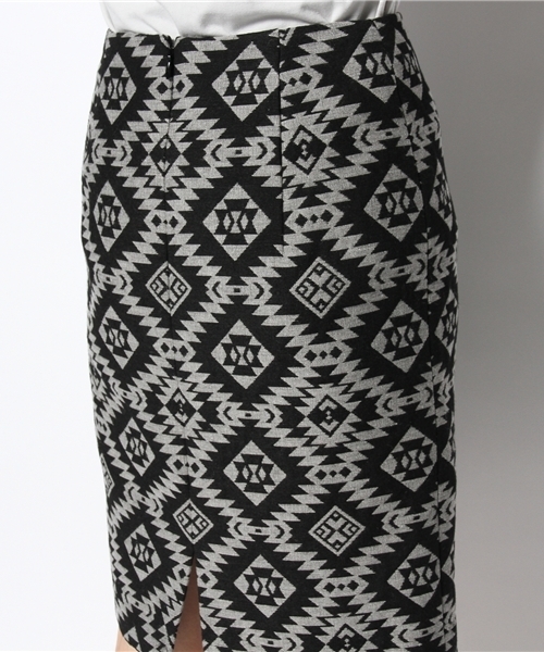 BEAUTY&YOUTH UNITED ARROWS（ビューティーアンドユースユナイテッドアローズ）の「BYBC イカットタイトスカート◇（スカート・レディース・ブラック/オリーブ・SMALL/MEDIUM）」の6枚目の写真