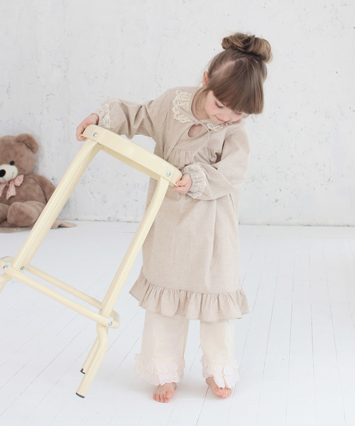 Rora(ローラ)の「ドルミール パジャマ パンツ(ルームウェア/パジャマ・キッズ・ベージュ・S/M/L)」の4枚目の写真