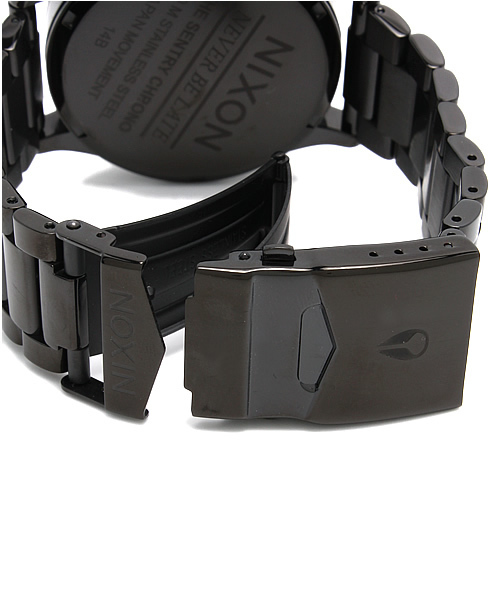 NIXON（ニクソン）の「THE SENTRY CHRONO（アナログ腕時計・メンズ・ブラック/ブラック系その他/ブルー系その他/ガンメタ/その他1/その他2・FREE）」の15枚目の写真