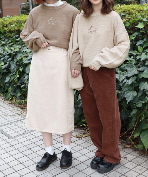 PairPair（ペアペア）の「ボリューム袖ケーキ刺繍ニットプルオーバー（ニット/セーター・レディース・モカ/ブラウン系その他/ライトベージュ・FREE）」の4枚目の写真