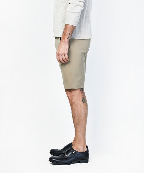 junhashimoto(ジュンハシモト)の「CLASSIC SHORTS(その他パンツ・メンズ・ホワイト/ブラック/ベージュ・2/4/3/5)」の4枚目の写真
