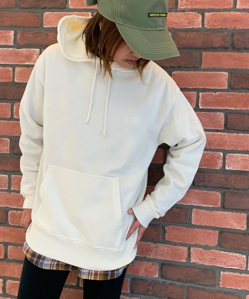 OLD BETTY'S（オールドベティーズ）の「Vintage Like Sweat Parka/ヴィンテージ風 スウェット パーカー 無地（パーカー・メンズ・ブラック/ネイビー/オフホワイト・40/38）」の6枚目の写真