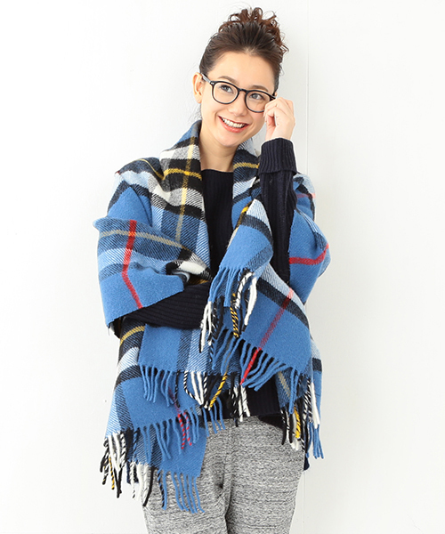 Ray BEAMS（レイビームス）の「TWEED MILL / ブランケット ストール（ストール/ショール・レディース・ホワイト/レッド/ブルー・ONE SIZE）」の2枚目の写真