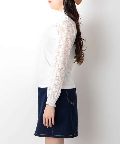 WEGO（ウィゴー）の「WEGO/レースシャーリングシアーハイネックTシャツ（Tシャツ/カットソー・レディース・ホワイト/ブラック・FREE）」の8枚目の写真