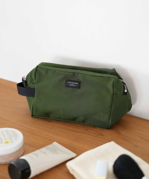 STANDARD SUPPLY(スタンダードサプライ)の「スタンダードサプライ / SIMPLICITY シンプリシティ / 2R SQUARE POUCH M 2ルームスクエアポーチM(ポーチ・レディース・ベージュ/モカ/グレー/グリーン系その他/グリーン/イエロー/コーラルピンク/ブラック/マスタード/レッド/ダークネイビー/チャコールグレー/ダークパープル/ブルー/ストーン/サンドベージュ/オレンジ/ライトグレー/ダークブラウン/キナリ/コバルトブルー・FREE)」の11枚目の写真