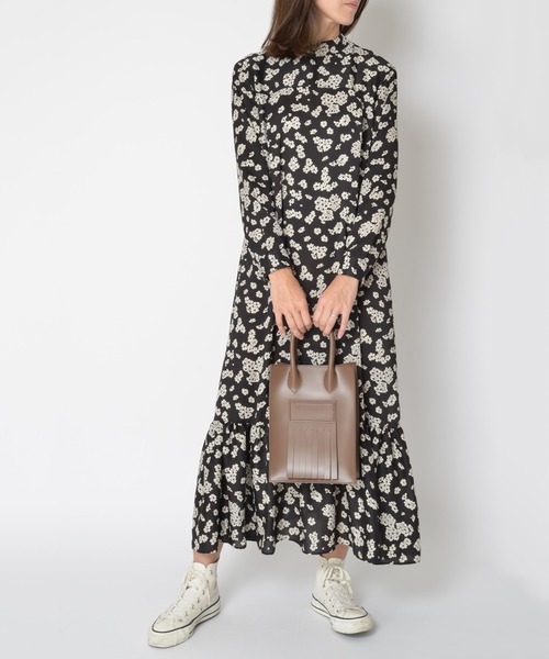 SOLPRESA(ソルプレーサ)の「SOLPRESA ソルプレーサ / SQUARE FRINGE MINI TOTE BAG スクエアフリンジ2WAYミニトートバッグ ショルダーバッグトートバッグ / SP201-A1(トートバッグ・レディース・ブラック/モカ/グレイッシュベージュ・FREE)」の14枚目の写真
