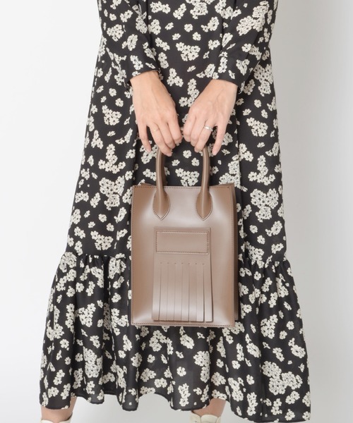 SOLPRESA(ソルプレーサ)の「SOLPRESA ソルプレーサ / SQUARE FRINGE MINI TOTE BAG スクエアフリンジ2WAYミニトートバッグ ショルダーバッグトートバッグ / SP201-A1(トートバッグ・レディース・ブラック/モカ/グレイッシュベージュ・FREE)」の6枚目の写真