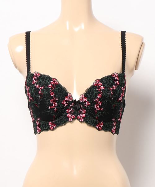 Triumph（トリンプ）の「【WEB限定価格】【華やかデザイン、ボリュームアップ】トリンプ AC001 ブラジャー25-1【B,C,Dカップ】WHU 25 Y9 A5 RL1（ブラジャー・レディース・ブルー/ブラック/ホワイト・B70/B75/B80/C70/C75/C80/D70/D75/D80）」の16枚目の写真