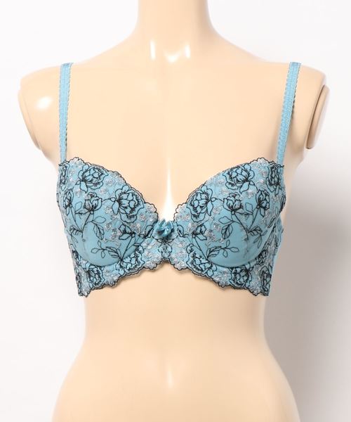 Triumph（トリンプ）の「【WEB限定価格】【華やかデザイン、ボリュームアップ】トリンプ AC001 ブラジャー25-1【B,C,Dカップ】WHU 25 Y9 A5 RL1（ブラジャー・レディース・ブルー/ブラック/ホワイト・B70/B75/B80/C70/C75/C80/D70/D75/D80）」の17枚目の写真