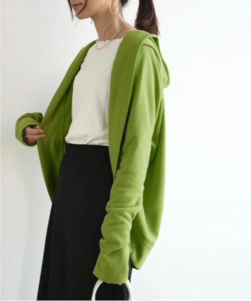 and it_(アンドイット)の「ボレロ風ライトスウェットフーディーカーディガン(カーディガン/ボレロ・レディース・ブラック/杢グレー/ネイビー/ホワイト/カーキ/スカイブルー/レモンイエロー/ダークオレンジ/ベージュ系/ロイヤルブルー/スモークピンク/グレイッシュベージュ/チョコ/ヘザーチャコール/グリーン/ラベンダー/ホワイト系その他/ブラック系その他/ピンク系その他/オレンジ系その他/ブルー系その他・M1/M2)」の11枚目の写真