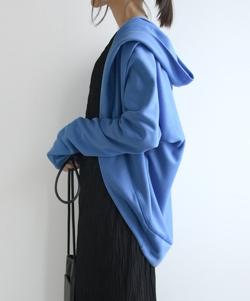 and it_(アンドイット)の「ボレロ風ライトスウェットフーディーカーディガン(カーディガン/ボレロ・レディース・ブラック/杢グレー/ネイビー/ホワイト/カーキ/スカイブルー/レモンイエロー/ダークオレンジ/ベージュ系/ロイヤルブルー/スモークピンク/グレイッシュベージュ/チョコ/ヘザーチャコール/グリーン/ラベンダー/ホワイト系その他/ブラック系その他/ピンク系その他/オレンジ系その他/ブルー系その他・M1/M2)」の12枚目の写真