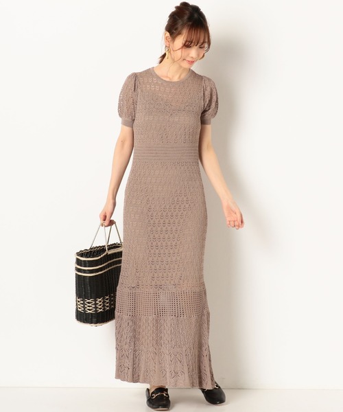 archives（アルシーヴ）の「アイレットマーメイドワンピース（ワンピース・レディース・オフホワイト/カーキ/ピンクベージュ・MEDIUM）」の3枚目の写真