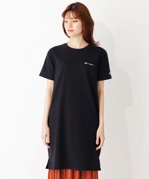 Champion（チャンピオン）の「Champion クルーネックTシャツワンピース（ワンピース・レディース・オレンジ系その他5/グリーン/ブラック/オフホワイト・02）」の5枚目の写真