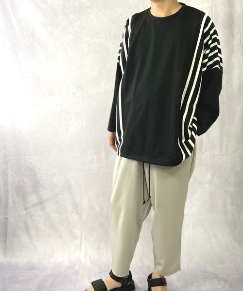 Beno（ビーノ）の「ミニ裏毛 / ストライプ スイッチ 裾スピンドル ビッグシルエット ロンT（Tシャツ/カットソー・メンズ・ブラック/ベージュ/オフホワイト/カーキ・FREE）」の2枚目の写真