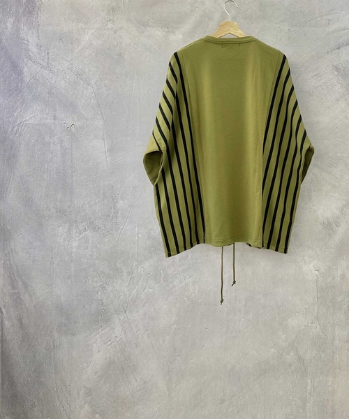 Beno（ビーノ）の「ミニ裏毛 / ストライプ スイッチ 裾スピンドル ビッグシルエット ロンT（Tシャツ/カットソー・メンズ・ブラック/ベージュ/オフホワイト/カーキ・FREE）」の14枚目の写真