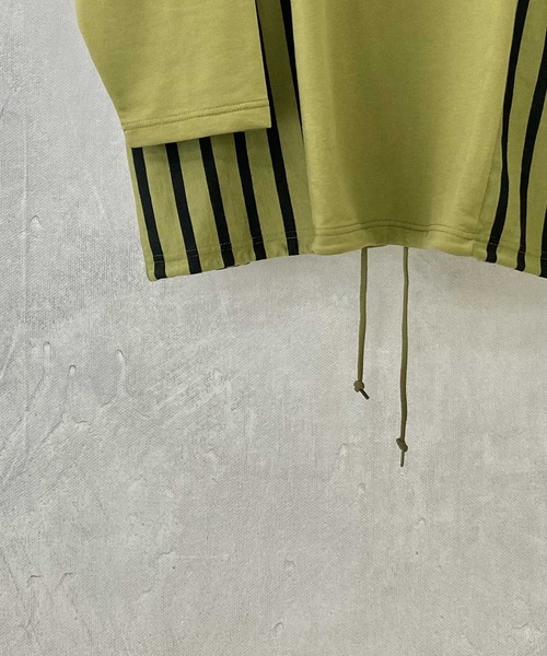 Beno（ビーノ）の「ミニ裏毛 / ストライプ スイッチ 裾スピンドル ビッグシルエット ロンT（Tシャツ/カットソー・メンズ・ブラック/ベージュ/オフホワイト/カーキ・FREE）」の18枚目の写真