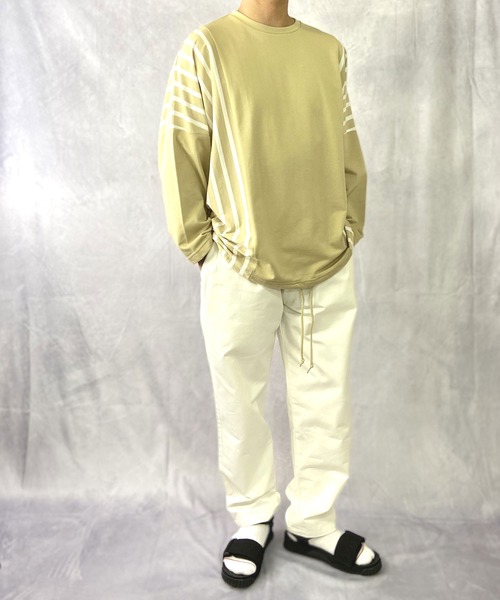 Beno（ビーノ）の「ミニ裏毛 / ストライプ スイッチ 裾スピンドル ビッグシルエット ロンT（Tシャツ/カットソー・メンズ・ブラック/ベージュ/オフホワイト/カーキ・FREE）」の9枚目の写真