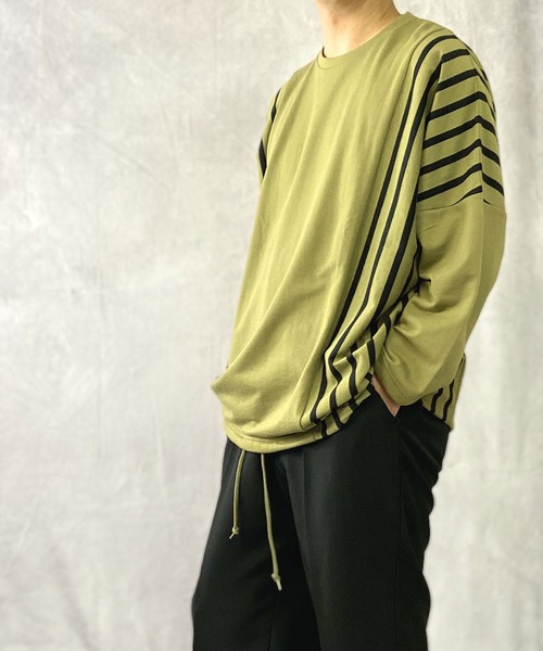 Beno（ビーノ）の「ミニ裏毛 / ストライプ スイッチ 裾スピンドル ビッグシルエット ロンT（Tシャツ/カットソー・メンズ・ブラック/ベージュ/オフホワイト/カーキ・FREE）」の6枚目の写真