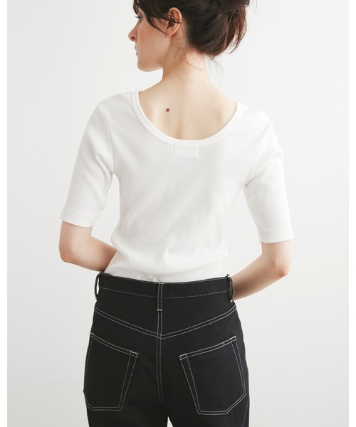 Traditional Weatherwear（トラディショナルウェザーウェア）の「BUCK CONSCIOUS SLIT PO（Tシャツ/カットソー・レディース・ブラック/オフホワイト/グリーン系その他・S）」の10枚目の写真