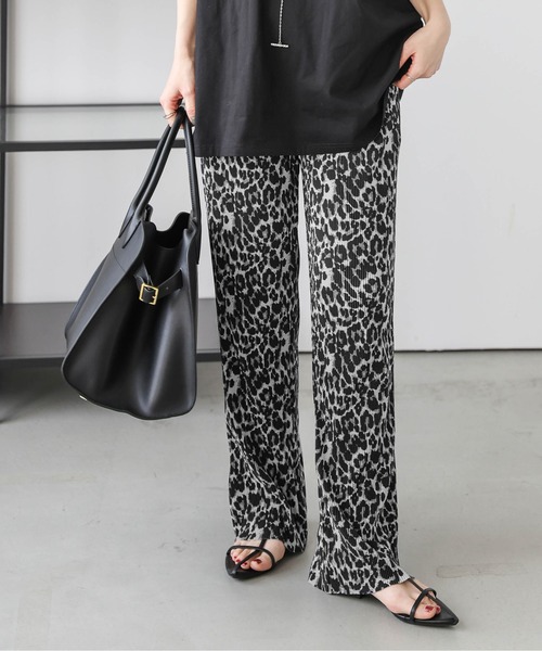 SUGAR BISKET（シュガービスケット）の「セルフカット リブパンツ（その他パンツ・レディース・ミント/イエロー/モカ/ベージュ/ブラック/ピンク/ブルー系その他/グレー系その他/ピンク系その他/パープル系その他/グリーン系その他/ライトグレー/パープル/スカイブルー/ブラック系その他/グリーン系その他2/ブルー系その他2/ベージュ系その他/ブラウン/ブラック系その他2/ブルー系その他3/ブルー系その他4/ブラウン系その他3/グレー系その他3・M/L）」の6枚目の写真