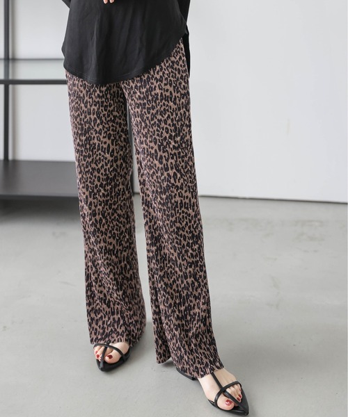 SUGAR BISKET（シュガービスケット）の「セルフカット リブパンツ（その他パンツ・レディース・ミント/イエロー/モカ/ベージュ/ブラック/ピンク/ブルー系その他/グレー系その他/ピンク系その他/パープル系その他/グリーン系その他/ライトグレー/パープル/スカイブルー/ブラック系その他/グリーン系その他2/ブルー系その他2/ベージュ系その他/ブラウン/ブラック系その他2/ブルー系その他3/ブルー系その他4/ブラウン系その他3/グレー系その他3・M/L）」の9枚目の写真