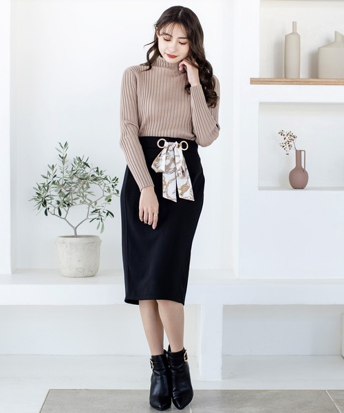 Julia Boutique（ジュリアブティック）の「スカーフベルト付きタイトスカート/21103（スカート・レディース・ピンク/ブラック/ベージュ/ホワイト・ONE）」の5枚目の写真