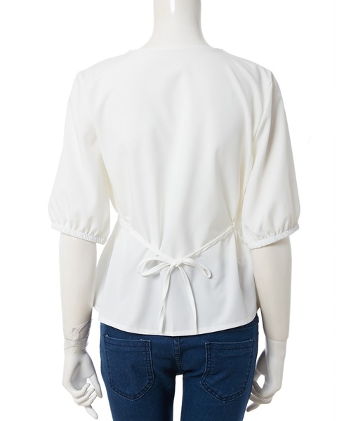 fifth（フィフス）の「【スタイリストプロデュース】フロントボタンウエストマークブラウス（シャツ/ブラウス・レディース・ホワイト/イエロー/ブラック・MEDIUM）」の10枚目の写真