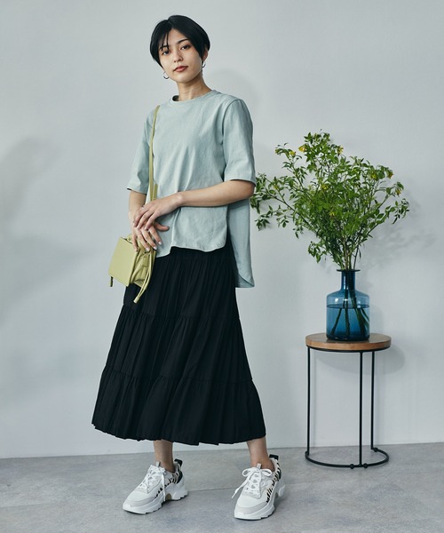 ECRIRE（エクリール）の「綿100％ 10oz天竺コットン サイドスリットT（Tシャツ/カットソー・レディース・オフホワイト/チャコールグレー/ピンク/ライトグリーン・フリー）」の6枚目の写真