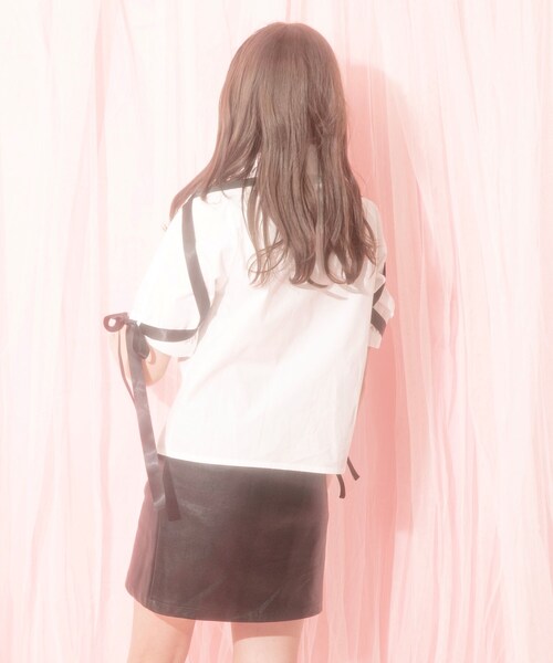 KOL ME BABY（コルミーベイビー）の「◆Ribbon cross shirts（シャツ/ブラウス・レディース・オフホワイト・00）」の4枚目の写真