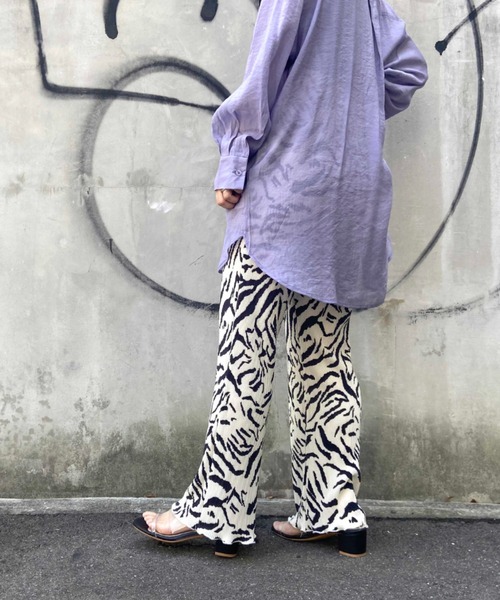 prose verse(プロズヴェール)の「柄アソートプリーツパンツ(その他パンツ・レディース・ブルー/ブラウン/オフホワイト・フリ-)」の8枚目の写真