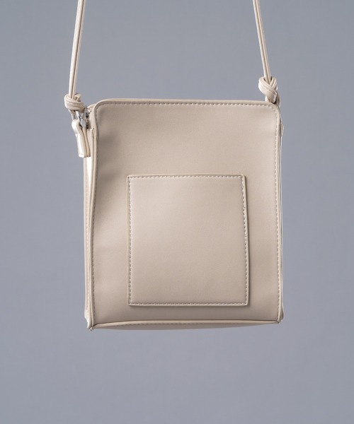 kutir（クティール）の「スクエアショルダーバッグ（ショルダーバッグ・メンズ・ブラック/ベージュ/ブルーグリーン・FREE）」の20枚目の写真